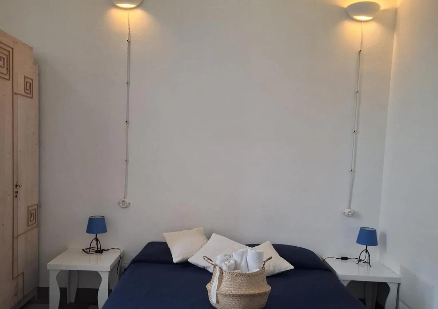 Aghinas Albergo Diffuso Bosa 3*,  Italia